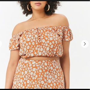 FOREVER 21 | Woven Off The Shoulder Daisy Top